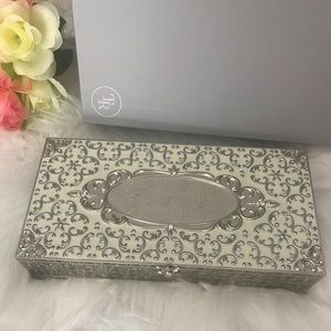 New Musical jewelry box  silver-white